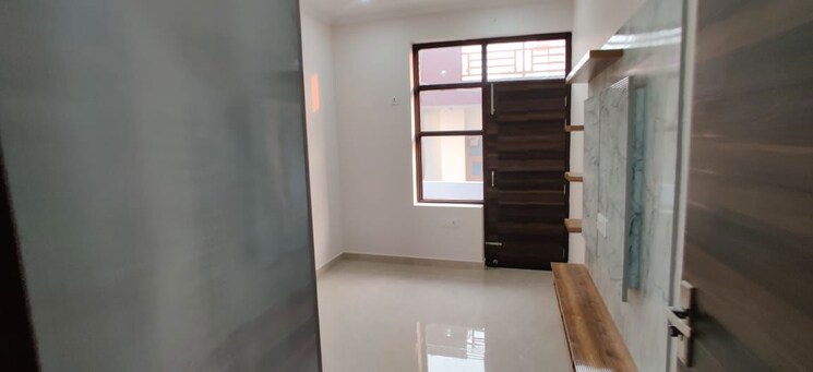 Room, sector 46 1 Bedroom 897 Sq.Ft. Builder Floor In Sector 46 Gurgaon 9758573