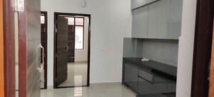 Room in 1 BHK Builder Floor at Sector 46 – for Rent