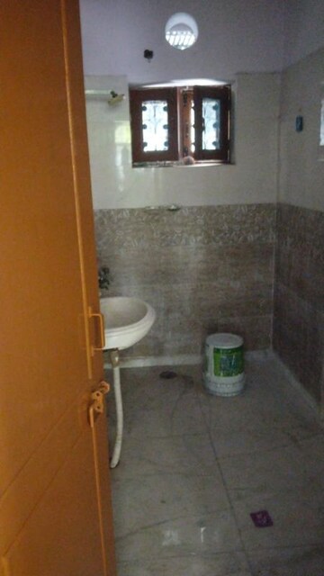 1.5 BHK Independent House For Rent in Sector 12