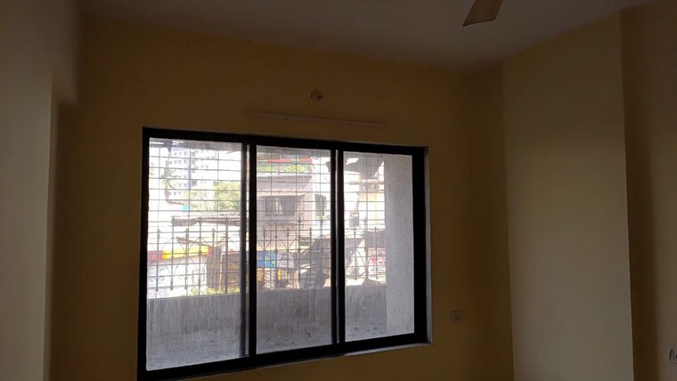 Room, ic colony 2 Bedroom 750 Sq.Ft. Apartment In Ic Colony Mumbai 9758690