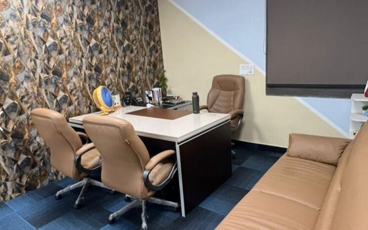 Team Area, ashford-casa-grande Commercial Office Space 2200 Sq.Ft. In Lower Parel Mumbai 9758647