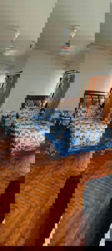 2 BHK 700 Sq.Ft. Apartment in Sukh Shanti CHS Cumbala Hill