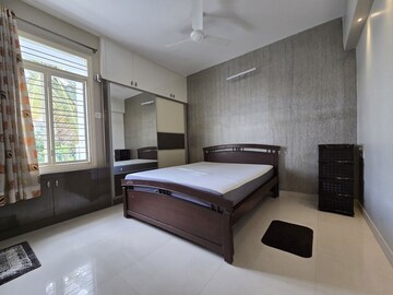 Bedroom in 2 BHK Apartment at Indiranagar – for Rent