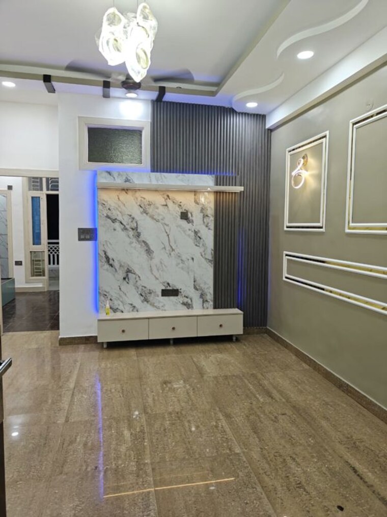 Room, sai-enclave-niti-khand 4 Bedroom 220 Sq.Mt. Builder Floor In Niti Khand Ghaziabad 9758721