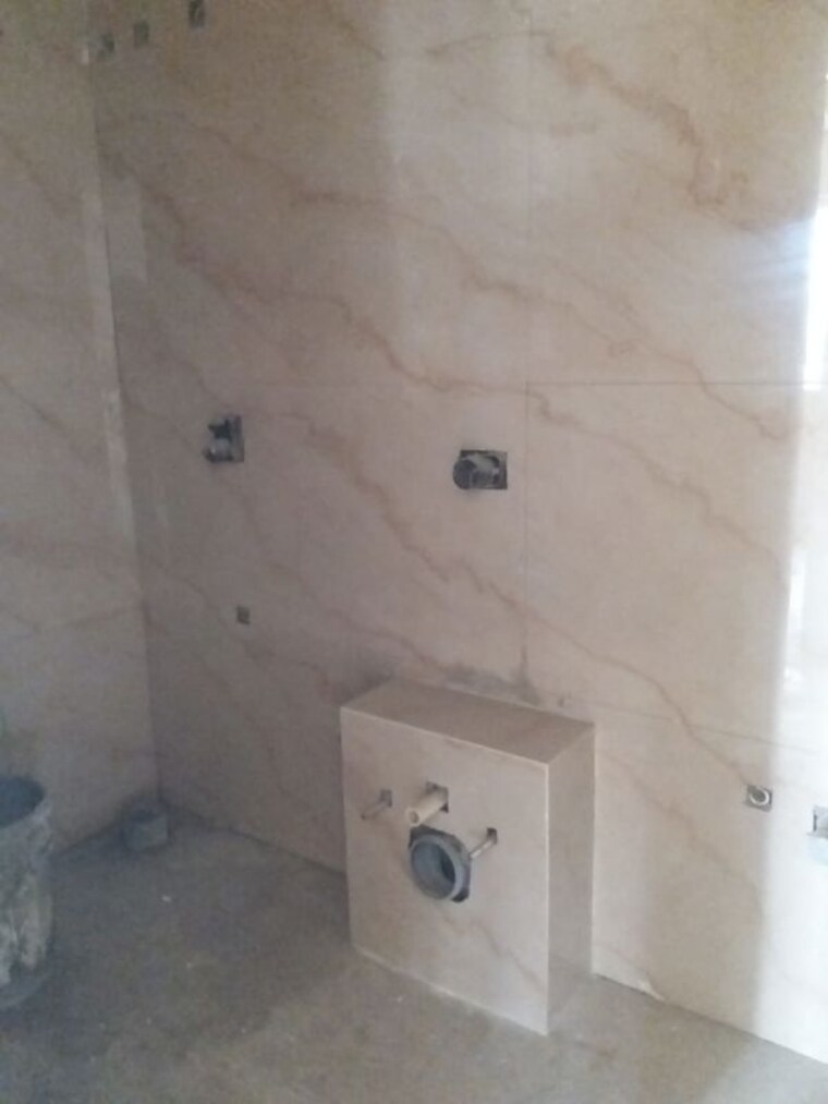 Bathroom, majestic-kedarnath-apartments 1 Bedroom 608 Sq.Ft. Apartment In Chembur Mumbai 9758687