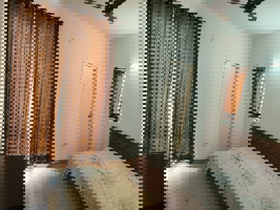 3 BHK + Store Room Apartment For Rent in Emaar Gurgaon Greens