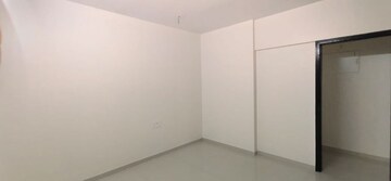 Room in 3 BHK Apartment at Jyoti Sukriti, Goregaon East – for Rent