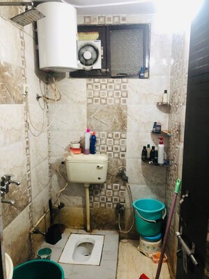 Bathroom in 3 BHK Builder Floor at Uttam Nagar – for Rent