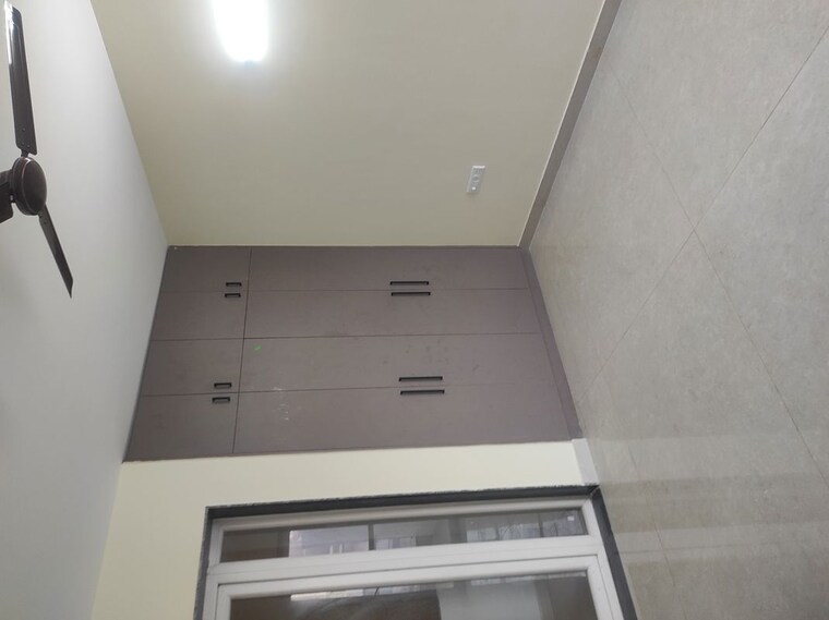 Master Bedroom, sector 52 5 Bedroom 3400 Sq.Ft. Apartment In Sector 52 Gurgaon 9743990