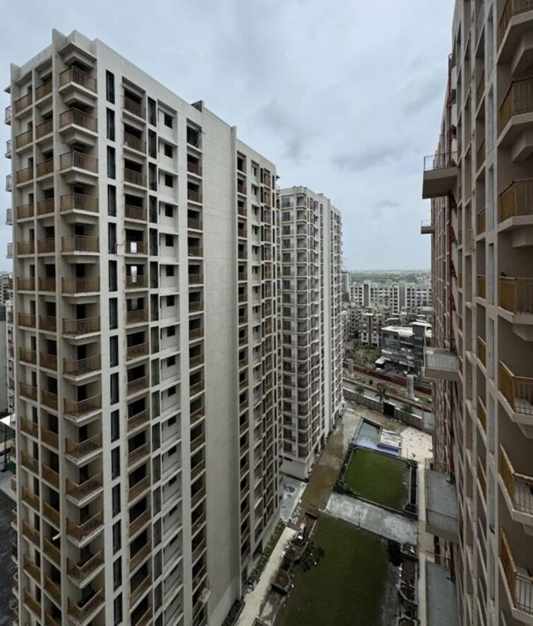 Cover Image, althan 3 Bedroom 2300 Sq.Ft. Apartment In Althan Surat 9758780