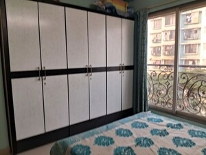 Room in 2 BHK Apartment at Fairmont Palazo, Santacruz East – for Rent