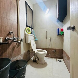 Team Area in 2 BHK Apartment at Reelicon Felicia, Link Road – for Rent