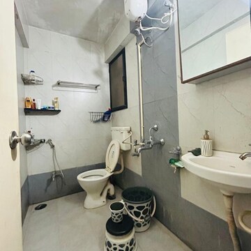 Team Area in 2 BHK Apartment at Reelicon Felicia, Link Road – for Rent