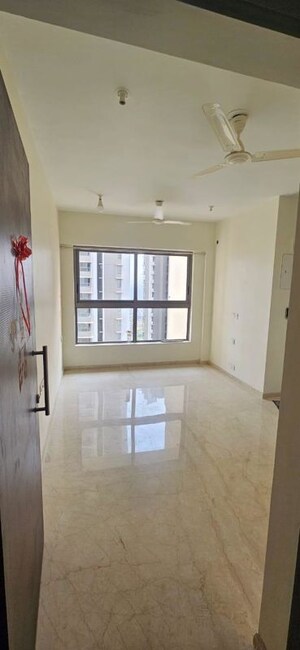 2 BHK Apartment For Rent in Runwal Eirene, Balkum Pada