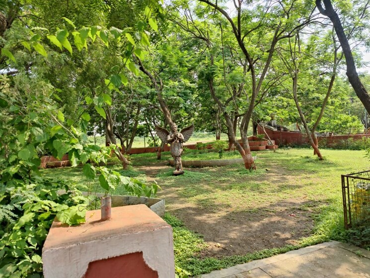 Garden, brahma-heights 2 Bedroom 717 Sq.Ft. Builder Floor In Wagholi Pune 9747333