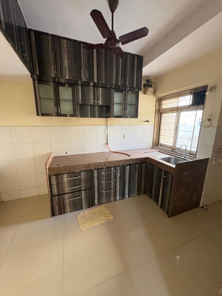 Kitchen, vasundhara-chs-manpada 2.5 Bedroom 850 Sq.Ft. Apartment In Manpada Thane 9758818