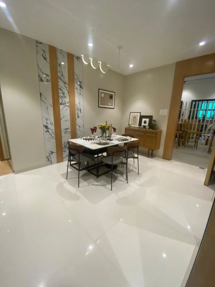 Team Area, siddha-sky 2 Bedroom 644 Sq.Ft. Apartment In Sion Mumbai 9758800