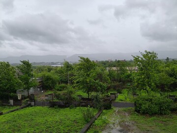  Plot – Garden View at By The Lake, Shirwal - for Sale