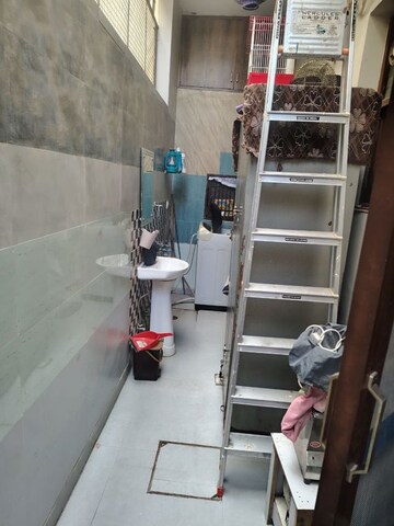 5 BHK Builder Floor For Sale in Dhakoli