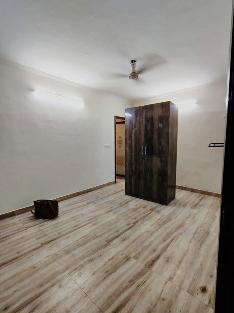 Room, malviya nagar 1 Bedroom 500 Sq.Ft. Builder Floor In Malviya Nagar Delhi 9758965