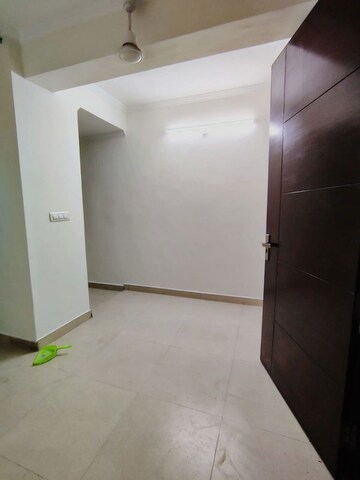 Room in 1 BHK Builder Floor at Malviya Nagar – for Rent