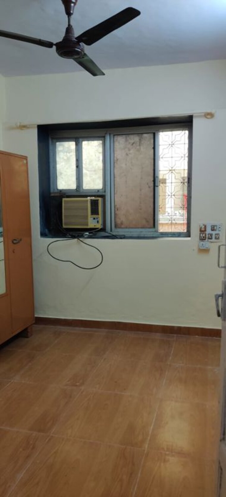 Room, vakola 1 Bedroom 500 Sq.Ft. Apartment In Vakola Mumbai 9758967