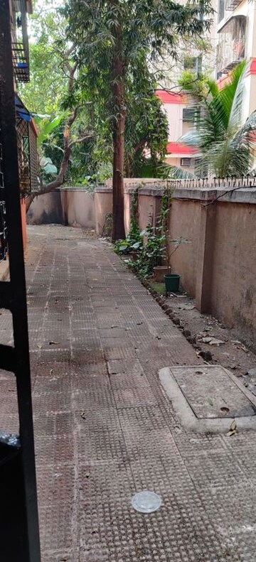 Balcony in 1 BHK Apartment at Vakola – for Rent