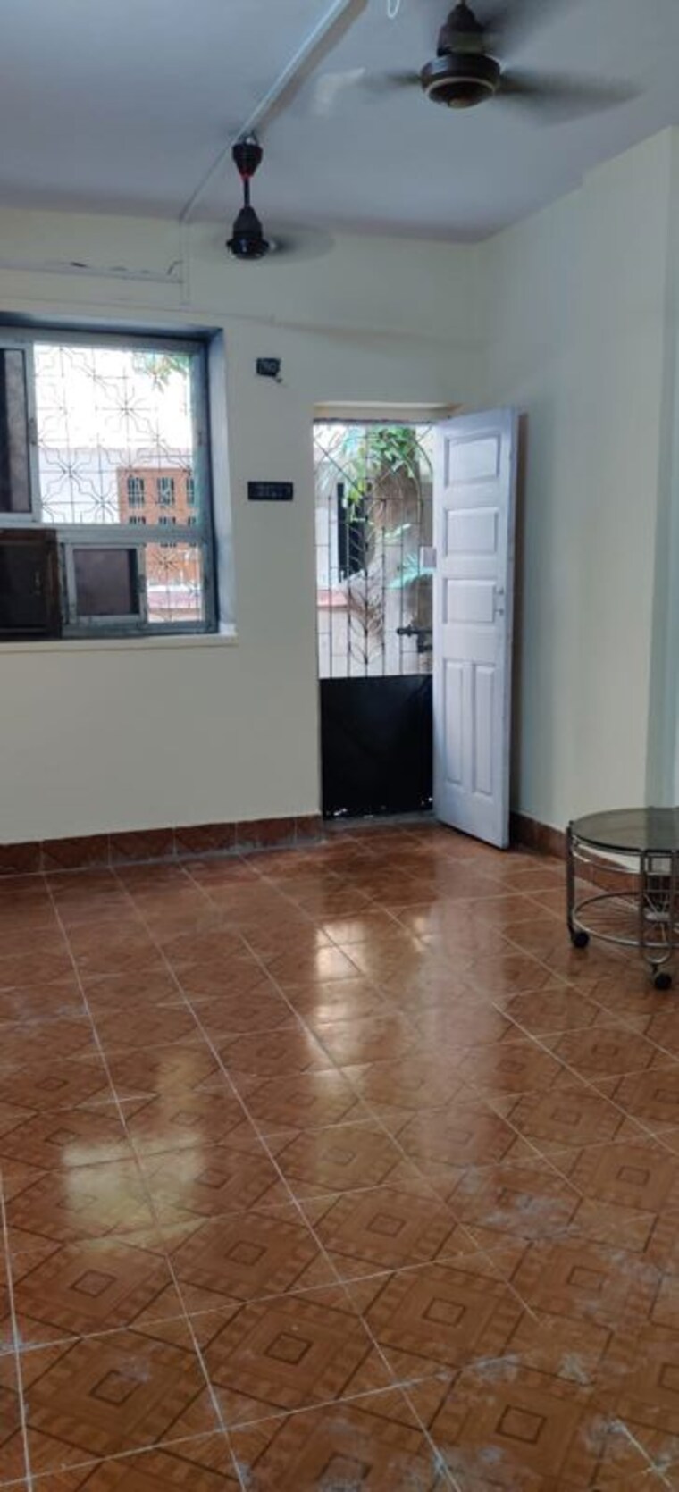 Room, vakola 1 Bedroom 500 Sq.Ft. Apartment In Vakola Mumbai 9758967