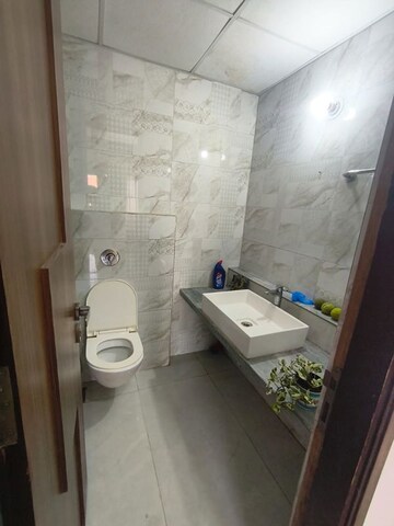 Bathroom in 2 BHK Apartment at Kukreja Chembur Heights 2, Chembur – for Rent