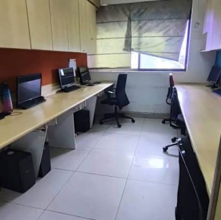 Team Area, janki-centre Commercial Office Space 800 Sq.Ft. In Jeevan Nagar Mumbai 9758985