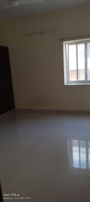 Room in 2 BHK Apartment at Pavani Laxmi Nivas, Madhapur – for Rent