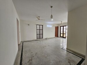 Room in 3 BHK Apartment at Montreal Manor, Seshadripuram – for Sale