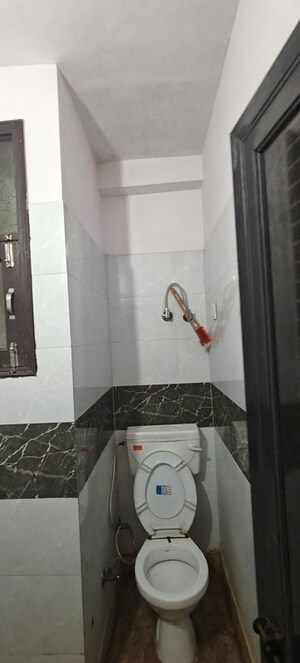 Bathroom in 1 BHK Builder Floor at Samaspur Village – for Rent