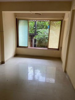 2 BHK Apartment For Rent in Roof Top Chs Ltd