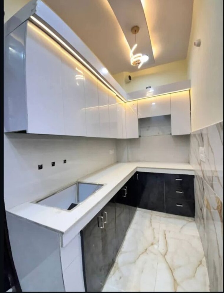 Kitchen, dwarka mor 2 Bedroom 45 Sq.Yd. Independent House In Dwarka Mor Delhi 9759101