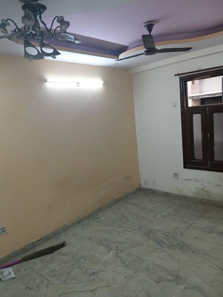 Room, nirman vihar 2 Bedroom 550 Sq.Ft. Builder Floor In Nirman Vihar Delhi 9759110