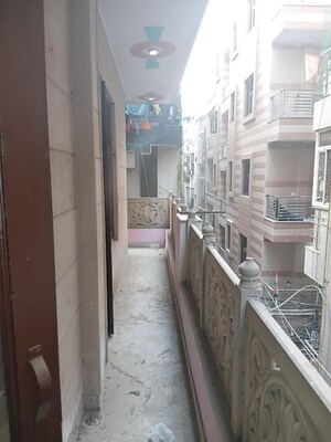 Balcony in 2 BHK Builder Floor at Nirman Vihar – for Rent