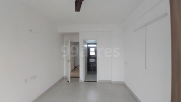 Room in 3 BHK Apartment at Sushma Joynest MOH, Bir Chhat – for Rent