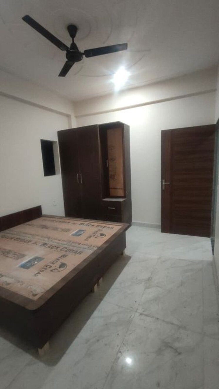 Bedroom, dharam colony 1 Bedroom 450 Sq.Ft. Independent House In Dharam Colony Gurgaon 9750457