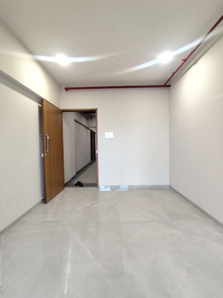 Room, goregaon east 1 Bedroom 410 Sq.Ft. Apartment In Goregaon East Mumbai 9759184
