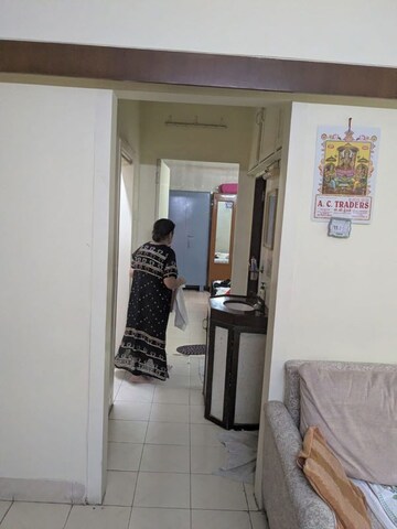  1 BHK Apartment at Varsha CHS, Andheri West – for Sale