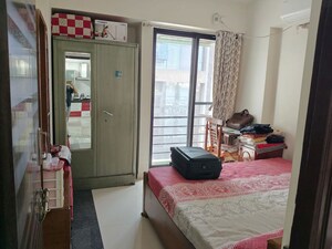 Bedroom in 2 BHK Apartment at Satellite – for Rent