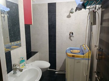 Bathroom in 2 BHK Apartment at Satellite – for Rent
