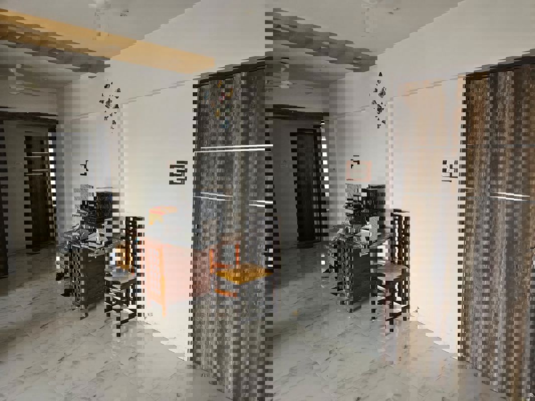 2 BHK Apartment For Rent in Om Viraj Apartment