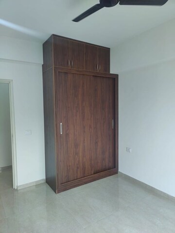 Room in 2 BHK Apartment at Zara Rossa, Sector 112 – for Rent