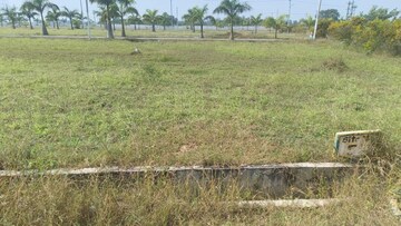  Plot For Sale in Mullur