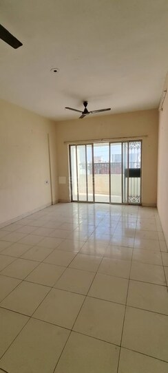 3 BHK + Pooja Room,Servant Room,Study Room Independent House For Sale in DLF Phase II