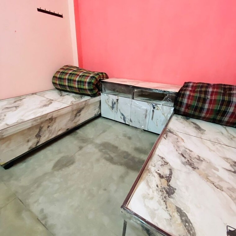 Bedroom, gomti nagar Pg For Girls In Gomti Nagar 9759435