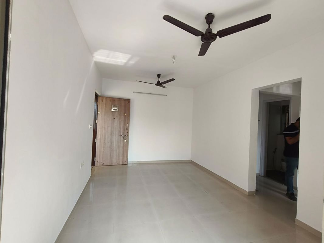1 BHK + Extra Room Apartment For Rent in Lodha Casa Rio