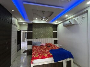 Bedroom in 3 BHK Builder Floor at AJ Residency Benson Town, Benson Town – for Sale